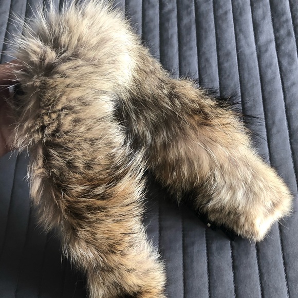 canada goose removable fur